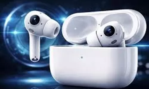 Apple iPhone 17 Series: Apple के नए Airpods के लॉन्च को लेकर अपडेट Apple iPhone 17 Series: Apple के नए Airpods के लॉन्च को लेकर अपडेट