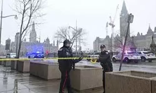 Canada:टंबलर रिज स्कूल में चलीं ताबड़तोड़ गोलियां,  10 की मौत