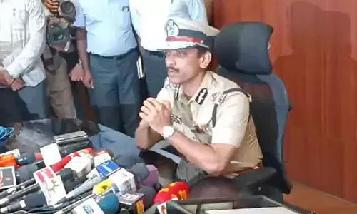 Tamil Nadu : वेटिंग लिस्ट में शामिल 12 पुलिस इंस्पेक्टरों को फिर से नियुक्त किया गया है Tamil Nadu : वेटिंग लिस्ट में शामिल 12 पुलिस इंस्पेक्टरों को फिर से नियुक्त किया गया है