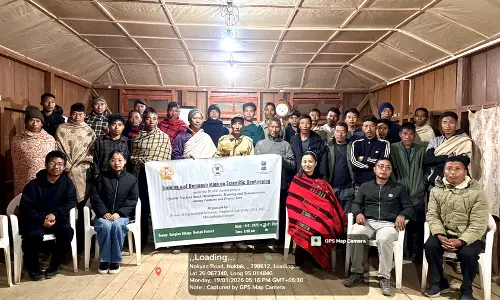 Nagaland यूनिवर्सिटी में साइंटिफिक मधुमक्खी पालन की ट्रेनिंग चल रही है Nagaland यूनिवर्सिटी में साइंटिफिक मधुमक्खी पालन की ट्रेनिंग चल रही है