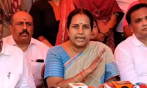 तमिलनाडु राजनीतिक बदलाव की तैयारी कर रहा है: Vanathi Srinivasan तमिलनाडु राजनीतिक बदलाव की तैयारी कर रहा है: Vanathi Srinivasan