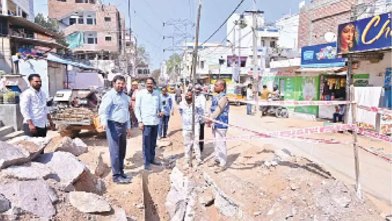 Telangana: जल बोर्ड SPR हिल्स इलाके की प्यास बुझाने के लिए तैयार Telangana: जल बोर्ड SPR हिल्स इलाके की प्यास बुझाने के लिए तैयार