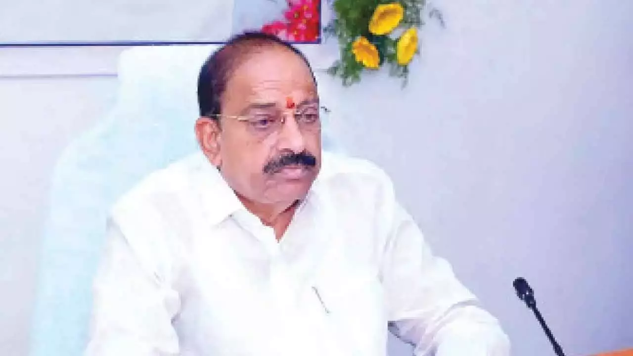 केंद्र ने तेलंगाना को कम आंका: तुम्मला केंद्र ने तेलंगाना को कम आंका: तुम्मला