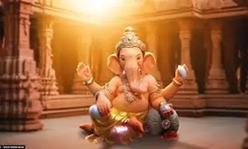 Budhwar Ganesh Puja: बुधवार को गणेश पूजा करने से मिलते हैं ये लाभ Budhwar Ganesh Puja: बुधवार को गणेश पूजा करने से मिलते हैं ये लाभ