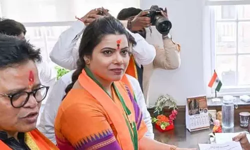 Maharashtra : रितु तावड़े मुंबई की मेयर बनेंगी Maharashtra : रितु तावड़े मुंबई की मेयर बनेंगी
