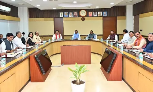 CM विष्णुदेव साय की अध्यक्षता में कैबिनेट की बैठक शुरू