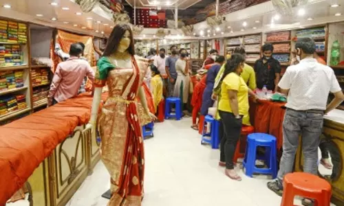 भारत-अमेरिका ट्रेड डील के बाद नेगेटिव से स्टेबल हुआ भारतीय वस्त्र क्षेत्र का आउटलुक