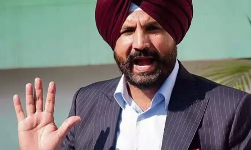 अलग हुए पार्टनर्स के बीच रिश्तों को फिर से जोड़ने की कोशिश: Punjab Congress अलग हुए पार्टनर्स के बीच रिश्तों को फिर से जोड़ने की कोशिश: Punjab Congress