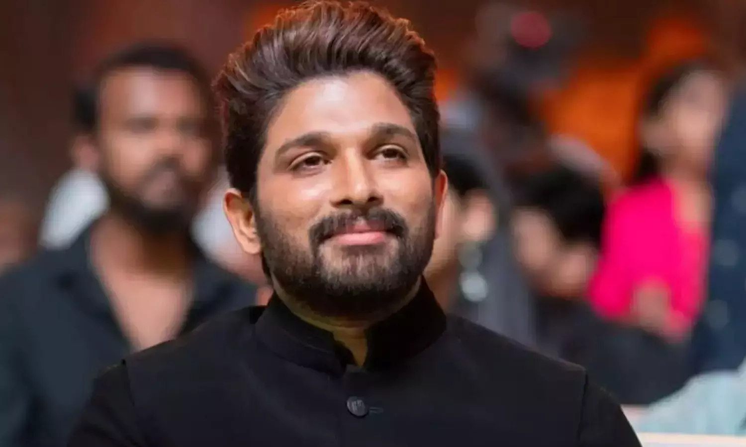 पुष्पा इफ़ेक्ट Allu अर्जुन की ग्रोथ क्यों लोगों को हैरान कर रही है पुष्पा इफ़ेक्ट Allu अर्जुन की ग्रोथ क्यों लोगों को हैरान कर रही है