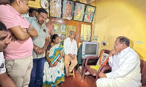 टोरंटो में Bengaluru तकनीशियन की हत्या, शव वापसी की प्रक्रिया जारी टोरंटो में Bengaluru तकनीशियन की हत्या, शव वापसी की प्रक्रिया जारी