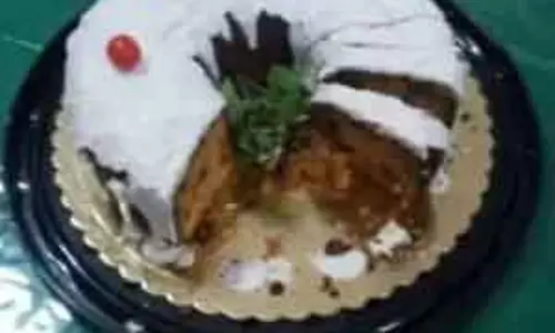 सेम्बियम में परिवार ने ज़हरीला केक खाकर आत्महत्या की कोशिश की सेम्बियम में परिवार ने ज़हरीला केक खाकर आत्महत्या की कोशिश की