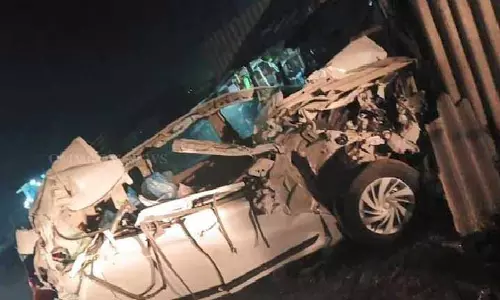 Balasore में NH-16 पर कार के कंटेनर ट्रक से टकराने से 5 घायल, 2 की हालत गंभीर