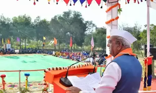 Jaipur: राज्यपाल ने युवाओं को राष्ट्रसेवा का आह्वान किया