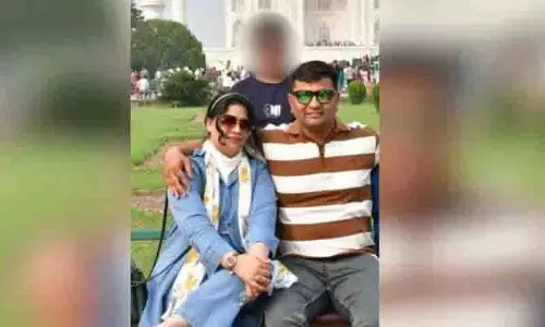 Gujarat के सूरत में 12 साल के बच्चे के माता-पिता ज़हरीले धुएं में सांस लेने से मृत पाए गए