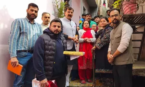 MLA Arvind Gupta ने अपर कृष्णा नगर में गहरे नाले के काम का शुभारंभ किया MLA Arvind Gupta ने अपर कृष्णा नगर में गहरे नाले के काम का शुभारंभ किया