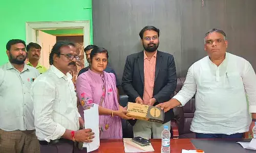 योजना को योग्य लाभार्थियों तक पहुंचाएं: MLA Pathana योजना को योग्य लाभार्थियों तक पहुंचाएं: MLA Pathana