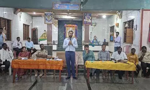 भूमि आवंटन मामला: Kumbharkoppa गांव में शांति बैठक हुई भूमि आवंटन मामला: Kumbharkoppa गांव में शांति बैठक हुई