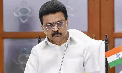 DMK अकेले ही सरकार बनाएगी: एमके स्टालिन का कांग्रेस को संदेश DMK अकेले ही सरकार बनाएगी: एमके स्टालिन का कांग्रेस को संदेश
