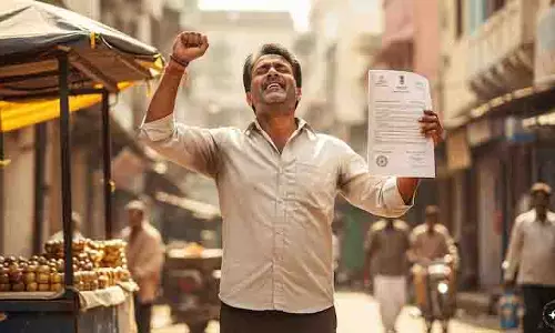 Gold loss का इंश्योरेंस क्लेम खारिज, 12 साल की लड़ाई के बाद आदमी को 43 लाख रुपये मिले Gold loss का इंश्योरेंस क्लेम खारिज, 12 साल की लड़ाई के बाद आदमी को 43 लाख रुपये मिले
