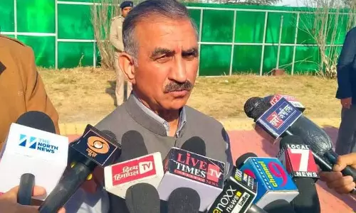 पुरानी पेंशन स्कीम बंद नहीं होगी, सरकार सैलरी और पेंशन देती रहेगी: Sukhu पुरानी पेंशन स्कीम बंद नहीं होगी, सरकार सैलरी और पेंशन देती रहेगी: Sukhu