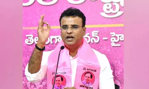 BRS ने GHMC बंटवारे को तर्कहीन बताया, चुनावों में बेवजह देरी पर सवाल उठाए BRS ने GHMC बंटवारे को तर्कहीन बताया, चुनावों में बेवजह देरी पर सवाल उठाए