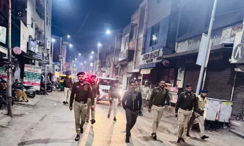 कमिश्नरेट की बड़ी कार्रवाई, DCP सेंट्रल जोन के निर्देश पर 6 गिरफ्तार कमिश्नरेट की बड़ी कार्रवाई, DCP सेंट्रल जोन के निर्देश पर 6 गिरफ्तार