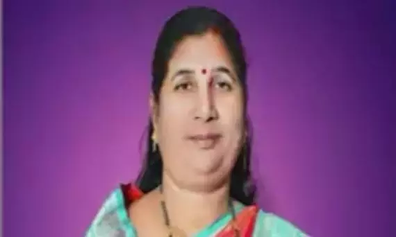शिवसेना (UBT) के सपोर्ट से BJP ने चंद्रपुर मेयर का चुनाव जीता शिवसेना (UBT) के सपोर्ट से BJP ने चंद्रपुर मेयर का चुनाव जीता