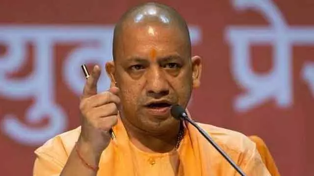 UP में बाबरी मस्जिद दोबारा नहीं बनेगी: योगी का विवादित बयान UP में बाबरी मस्जिद दोबारा नहीं बनेगी: योगी का विवादित बयान
