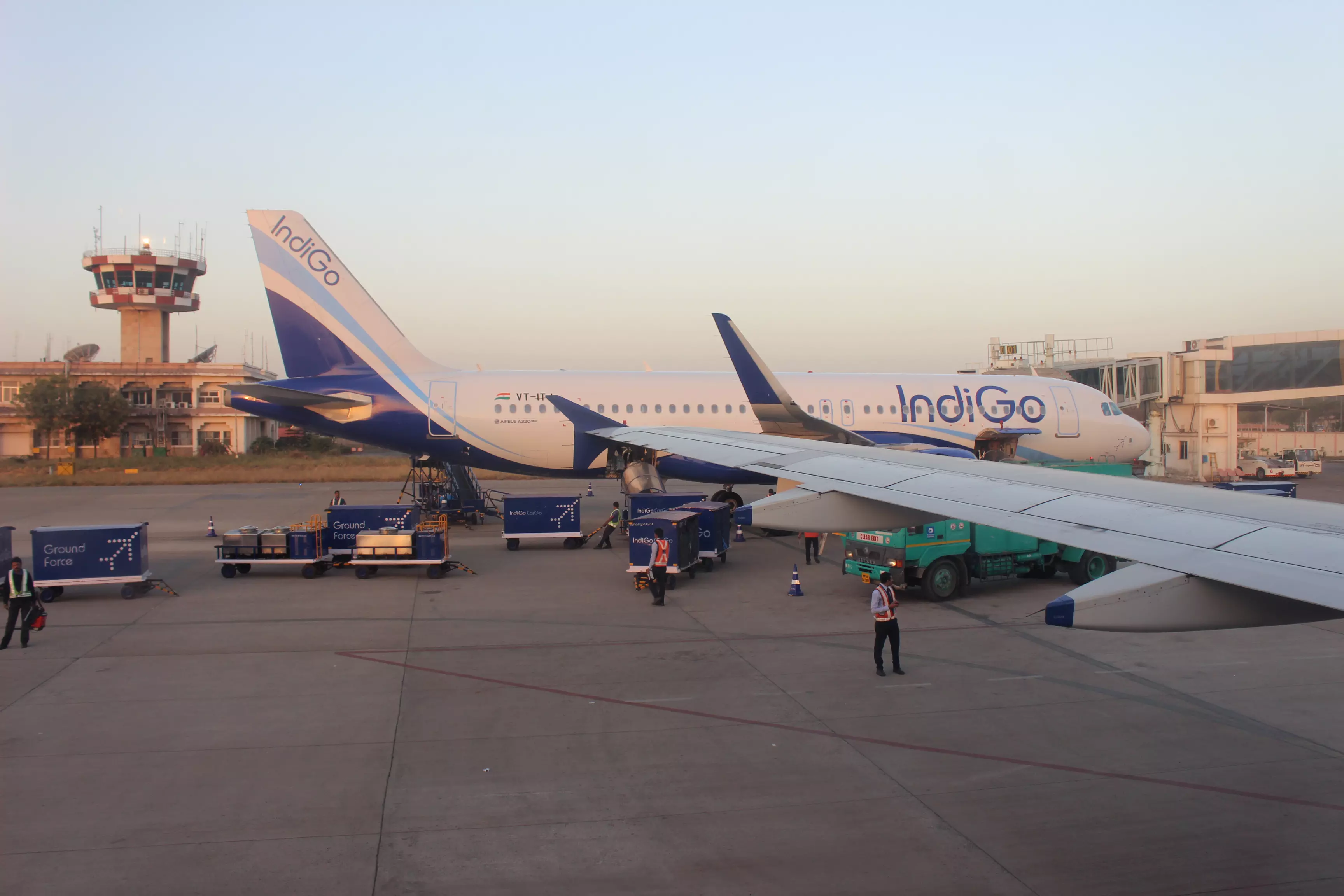 Indore: अमृतसर और बैंकाक के लिए अब सीधे फ्लाइट Indore: अमृतसर और बैंकाक के लिए अब सीधे फ्लाइट