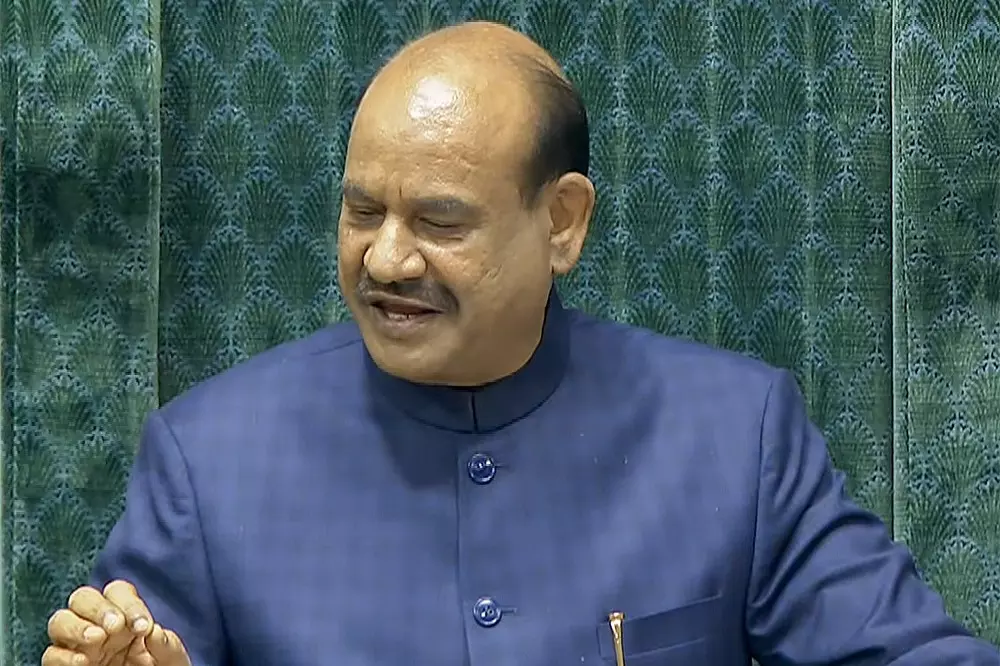 अविश्वास प्रस्ताव पर फैसला होने तक स्पीकर ओम बिरला लोकसभा से दूर रहेंगे अविश्वास प्रस्ताव पर फैसला होने तक स्पीकर ओम बिरला लोकसभा से दूर रहेंगे