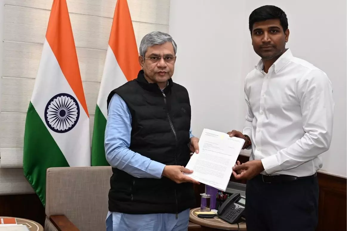 TDP का केंद्र को सुझाव: सोशल मीडिया उपयोग की आयु सीमा तय की जाए TDP का केंद्र को सुझाव: सोशल मीडिया उपयोग की आयु सीमा तय की जाए