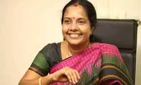 DMK government रेलवे प्रोजेक्ट्स में रुकावट डाल रही है: वनथी श्रीनिवासन DMK government रेलवे प्रोजेक्ट्स में रुकावट डाल रही है: वनथी श्रीनिवासन
