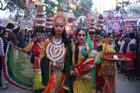 Faridabad: शिल्प मेले में पर्यटकों को भा रही बहुसांस्कृतिक छटा Faridabad: शिल्प मेले में पर्यटकों को भा रही बहुसांस्कृतिक छटा