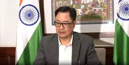 राहुल गांधी के खिलाफ विशेषाधिकार हनन नोटिस लाएंगे : किरेन रिजिजू राहुल गांधी के खिलाफ विशेषाधिकार हनन नोटिस लाएंगे : किरेन रिजिजू