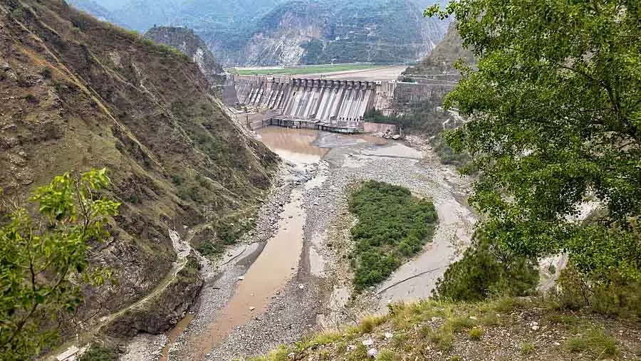 सिंधु जल संधि के सस्पेंशन के बाद J&K ने तुलबुल, चिनाब प्रोजेक्ट्स को फिर से शुरू करने की पहल की सिंधु जल संधि के सस्पेंशन के बाद J&K ने तुलबुल, चिनाब प्रोजेक्ट्स को फिर से शुरू करने की पहल की