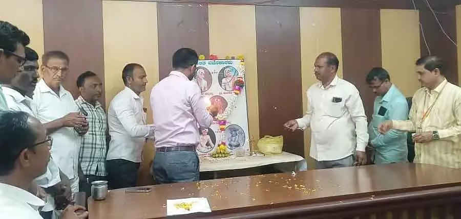 जीवन में सफलता के लिए कश्ती ज़रूरी है: Tehsildar जीवन में सफलता के लिए कश्ती ज़रूरी है: Tehsildar