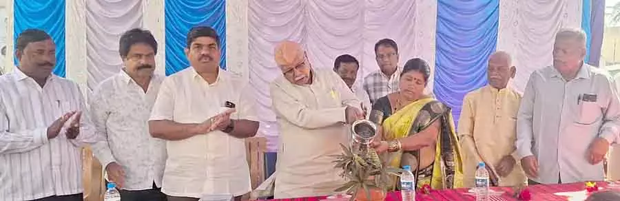 गांधीजी ने जो ग्रामस्वराज देखा था, उसे साकार करें: D.R. Patil गांधीजी ने जो ग्रामस्वराज देखा था, उसे साकार करें: D.R. Patil