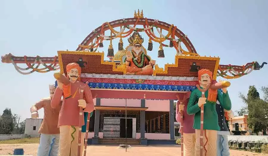 Mahashivratri : लक्ष्मेश्वर के मुक्ति मंदिर में उत्सव मनाया गया Mahashivratri : लक्ष्मेश्वर के मुक्ति मंदिर में उत्सव मनाया गया