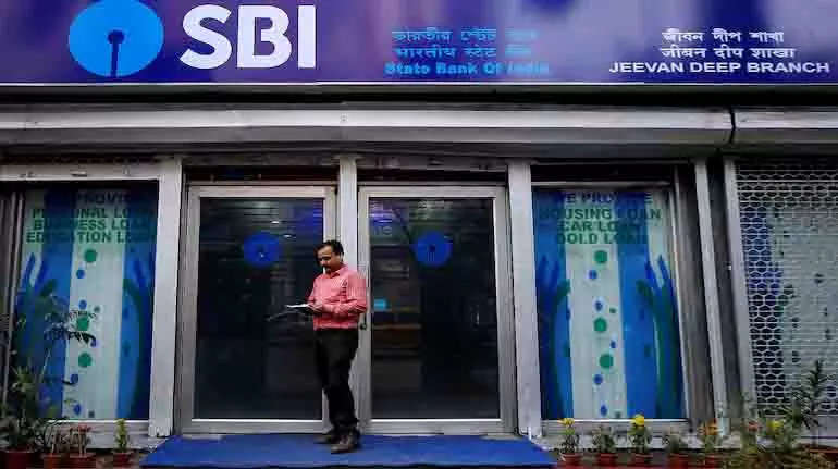 Q3 की कमाई से SBI मार्केट वैल्यूएशन में TCS से आगे Q3 की कमाई से SBI मार्केट वैल्यूएशन में TCS से आगे