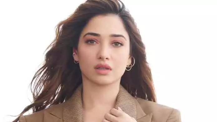 तमन्ना भाटिया बनी KSDL की ब्रांड एंबेसडर तमन्ना भाटिया बनी KSDL की ब्रांड एंबेसडर