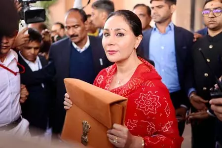 राजस्थान विधानसभा में बजट पेश, पक्ष और विपक्षी नेताओं के आए रिएक्शन राजस्थान विधानसभा में बजट पेश, पक्ष और विपक्षी नेताओं के आए रिएक्शन