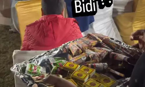 बीड़ी का इंतजाम था शादी समारोह में, यूजर बोले - महंगी हो गई है सिगरेट