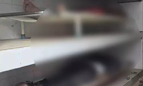 पिकअप ने मॉर्निंग वॉक कर रहे लोगों को रौंदा, 2 की मौत पिकअप ने मॉर्निंग वॉक कर रहे लोगों को रौंदा, 2 की मौत