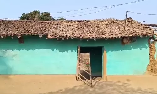 शादी के लिए परिजनों ने रुकने कहा, प्रेमी जोड़े ने दी जान शादी के लिए परिजनों ने रुकने कहा, प्रेमी जोड़े ने दी जान