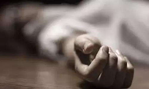 Shahjahanpur: अज्ञात व्यक्ति का शव बरामद, पोस्टमार्टम के लिए भेजा Shahjahanpur: अज्ञात व्यक्ति का शव बरामद, पोस्टमार्टम के लिए भेजा