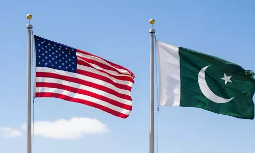 US ने पाकिस्तान के साथ खनिज और सुरक्षा संबंध मजबूत किए US ने पाकिस्तान के साथ खनिज और सुरक्षा संबंध मजबूत किए