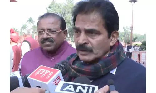 केसी वेणुगोपाल ने BJP को राहुल गांधी के भाषण पर जवाब देने की चुनौती दी केसी वेणुगोपाल ने BJP को राहुल गांधी के भाषण पर जवाब देने की चुनौती दी
