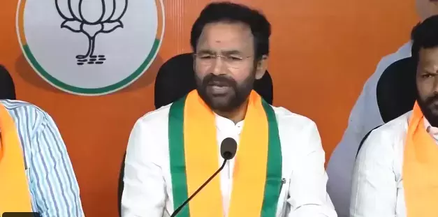 Congress सरकार ने जीएचएमसी को तीन कॉर्पोरेशन में बांटकर संविधान का उल्लंघन किया Congress सरकार ने जीएचएमसी को तीन कॉर्पोरेशन में बांटकर संविधान का उल्लंघन किया