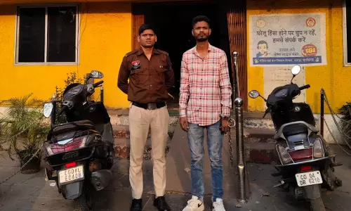 पुलिस ने मौदहापारा चाकूबाजी के आरोपी को दबोचा पुलिस ने मौदहापारा चाकूबाजी के आरोपी को दबोचा