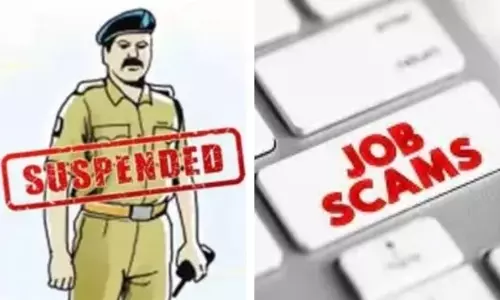 Kalahandi में 10 लाख रुपये की नौकरी धोखाधड़ी के लिए पुलिस कांस्टेबल निलंबित Kalahandi में 10 लाख रुपये की नौकरी धोखाधड़ी के लिए पुलिस कांस्टेबल निलंबित